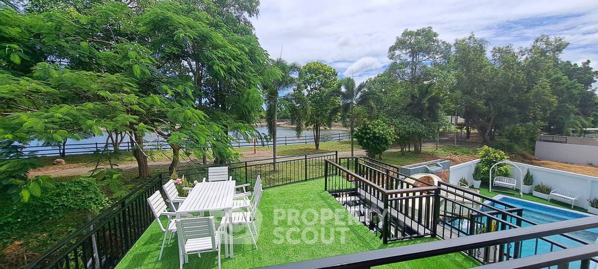 รูป วิลล่า 6-ห้องนอน ใกล้ เมืองพัทยา (ID 2215246) - รูปที่ 19/22
