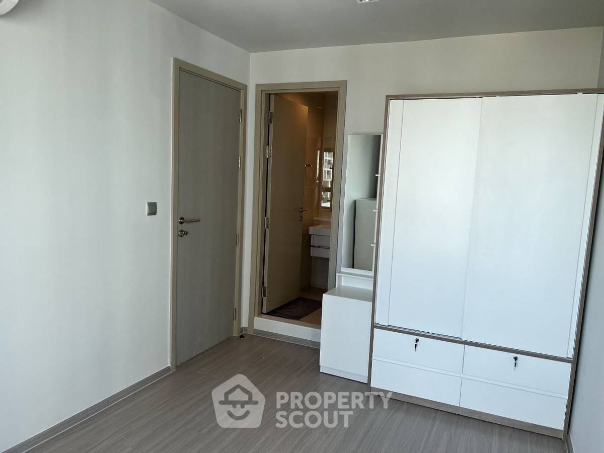 picture 2-BR Condo at Life Ladprao near BTS Ha Yaek Lat Phrao (ID 1812377) - 9/13