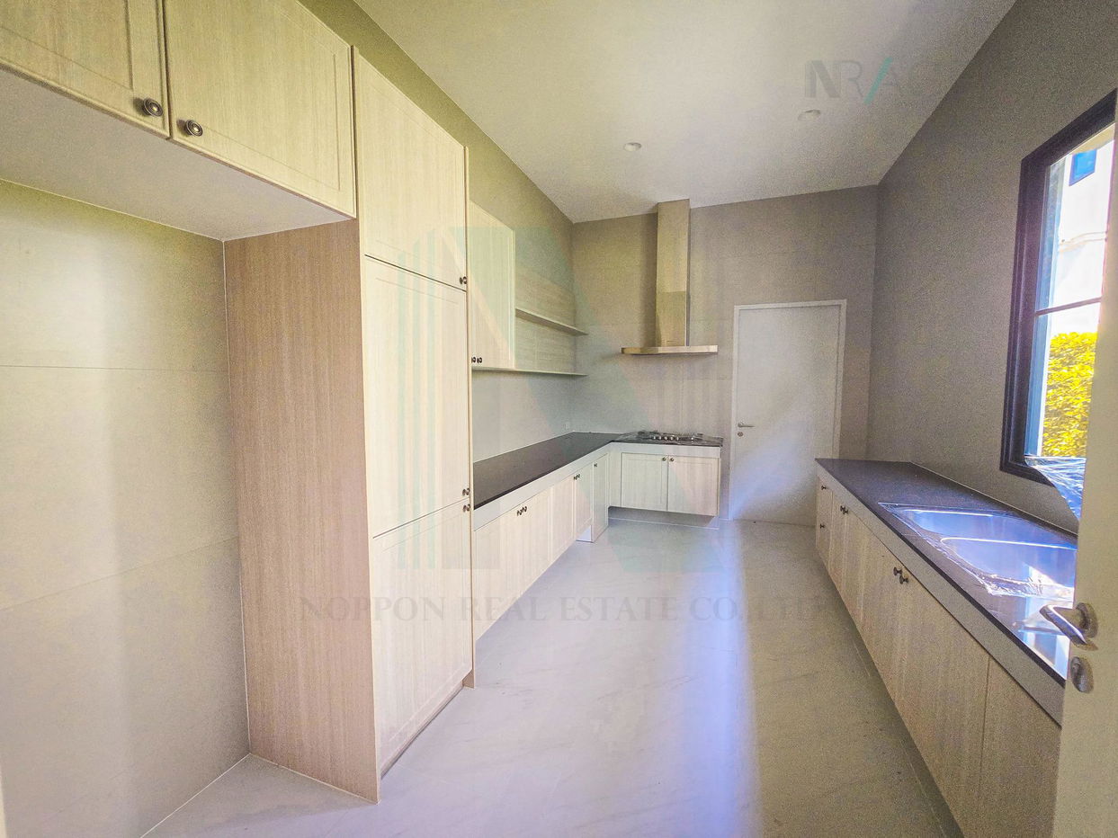 รูป 🔺 ให้เช่าบ้านเดี่ยว 2 ชั้น นาราสิริ พหล-วัชรพล 5 ห้องนอน 6 ห้องน้ำ - รูปที่ 2/8