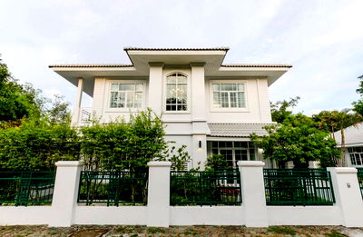 บ้านเดี่ยว เชียงใหม่ : 🏡✨ บ้านเดี่ยว 2 ชั้น + บ้านหลังเล็ก Pool Villa ในพื้นที่เดียวกัน พร้อมสระว่ายน้ำระบบเกลือ ใกล้เมืองเชียงใหม่