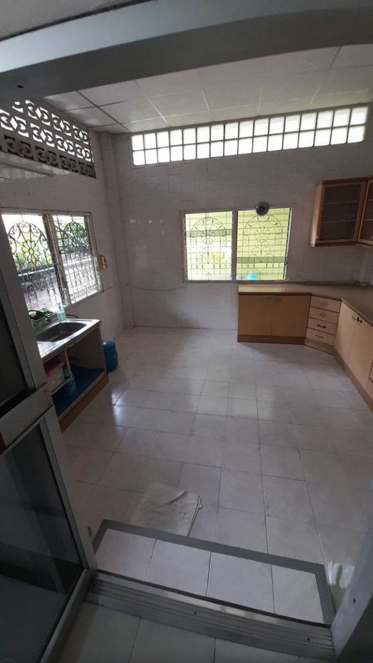 picture For Sale Land with single house, warehouse and office Unit 24, 26 - 15/20