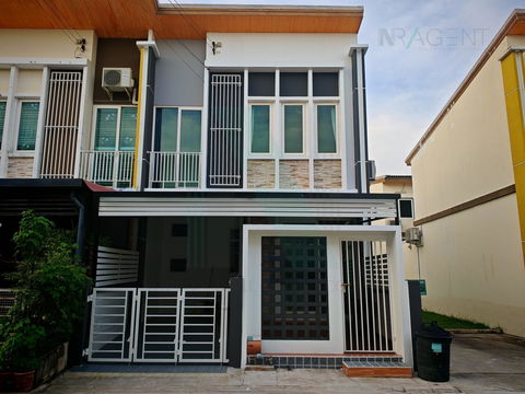 📌 For Sell Town house GOLDEN TOWN BANGNA-KINGKAEW 2-story 4 bedroom 2 bathroom