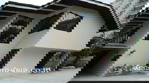 🔼🔽 AccomA 📩 Pet friendly,Home Office 3 BR House in Chong Nonsi (AA25935)