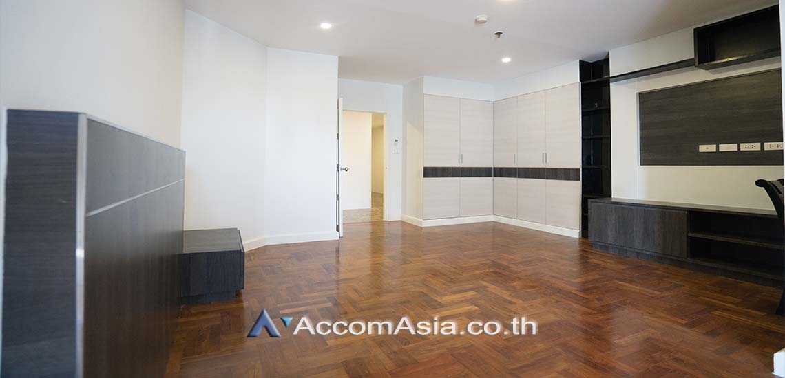 picture 🔼🔽 AccomA 📩 Pet friendly 3 BR Condominium @Fifty Fifth Tower (13001274) - 6/11