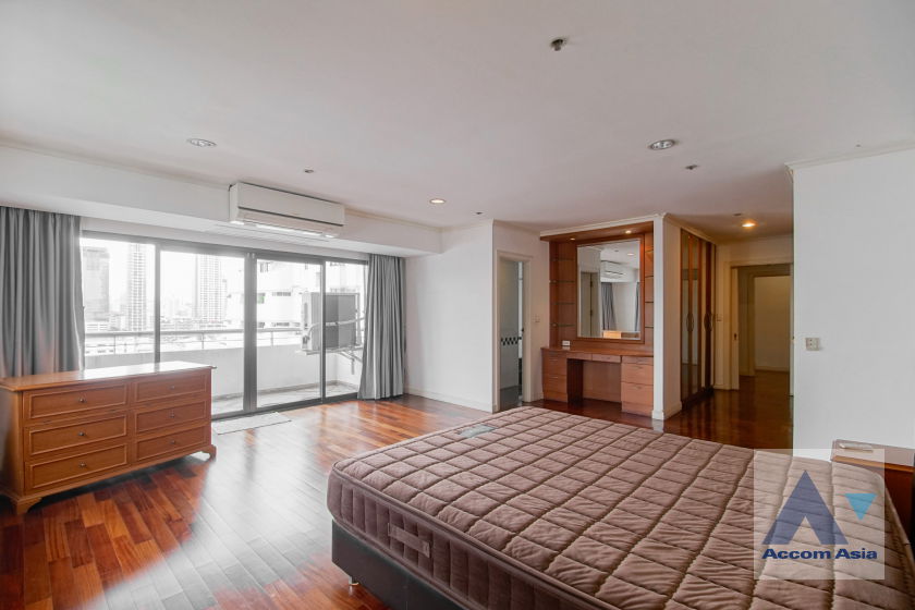รูป 🔼🔽 AccomA 📩 Spacious corner condominium with parquet floors and city views (2030601) - รูปที่ 14/20