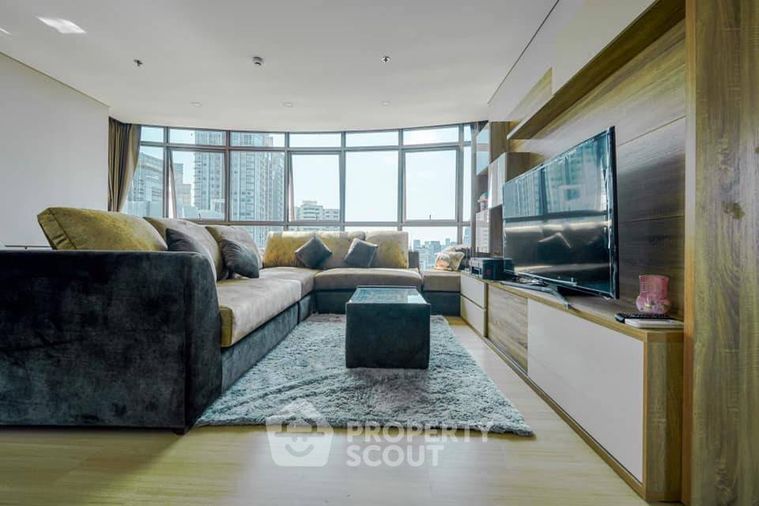 2-BR Condo at Lumpini Suite Phetchaburi – Makkasan near ARL Makkasan (ID 515497)