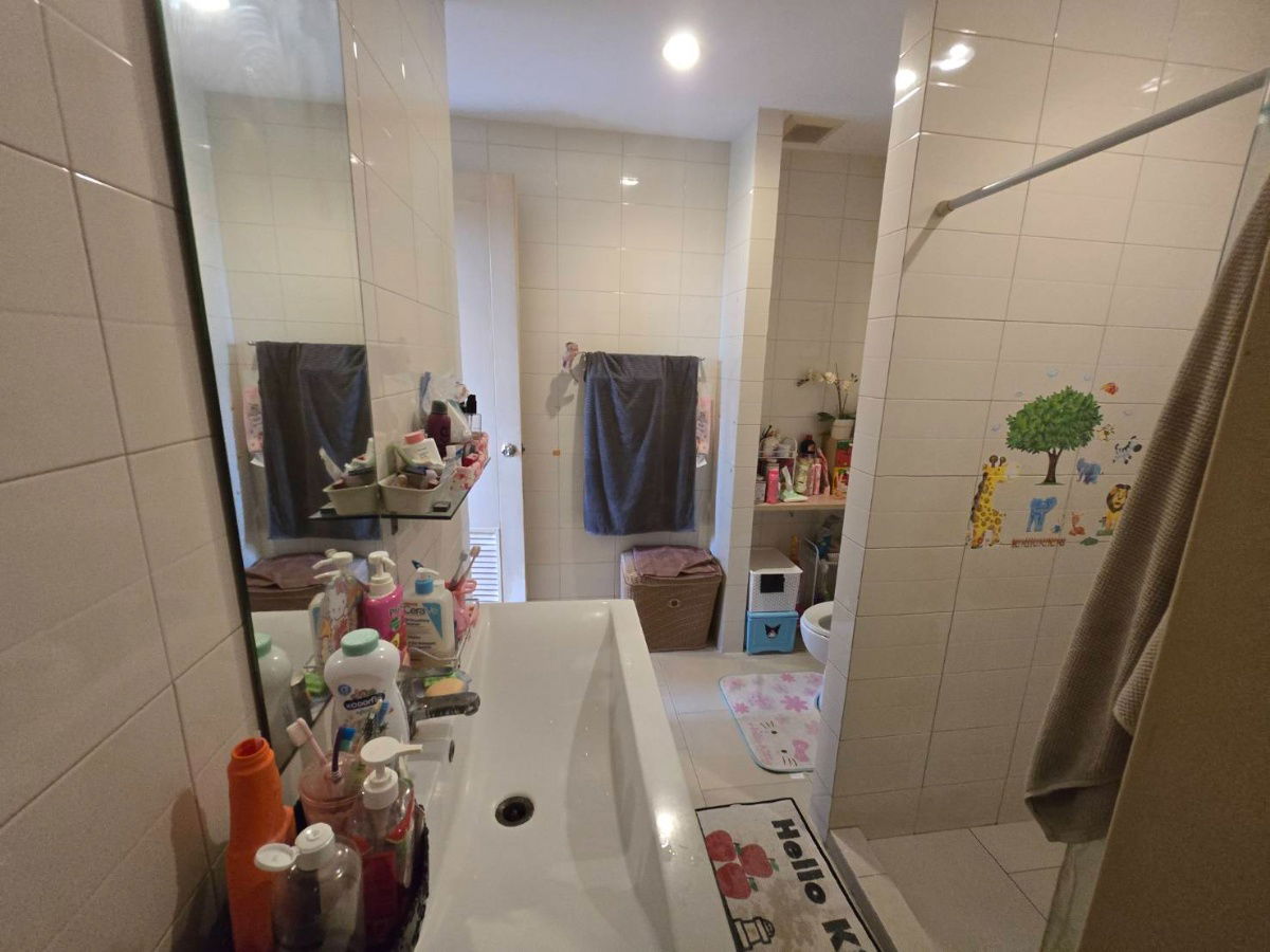 picture 📢For sale!! Ready-to-move-in condo, Apple Sukhumvit - Bearing, 1 bedroom, spacious room, size 59 sq m., for only 1.59 million baht. - 14/24