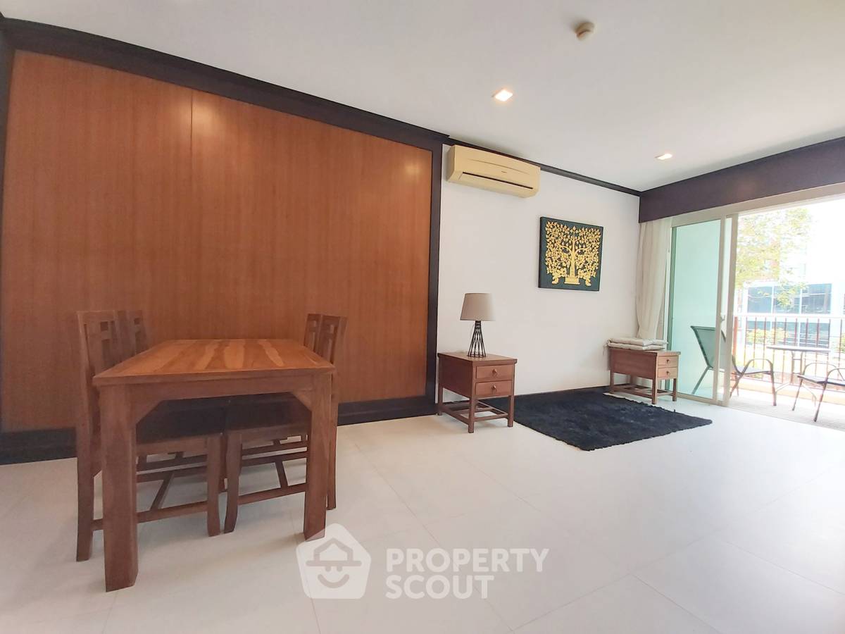 picture 1-BR Condo at The Seacraze Condominium Hua Hin close to Khao Takiab beach (ID 1459163) - 9/12