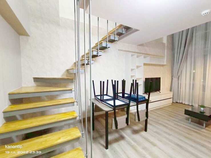 รูป ให้เช่าด่วน Zoom Condo 49 ราคา 15,000 บาท ห้องนอน 1 Dulex ขนาด 50 ตร.ม. ชั้น 5 วิวโครงการด้านหน้า  - รูปที่ 1/14