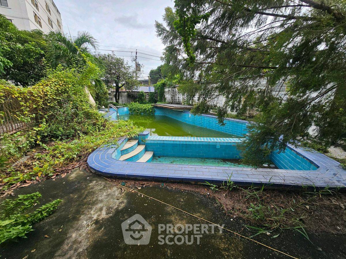 รูป ที่ดินสำหรับปล่อยเช่า 1,684 ตารางเมตร แถว ใน สามเสนนอก (ID 2214889) - รูปที่ 14/16