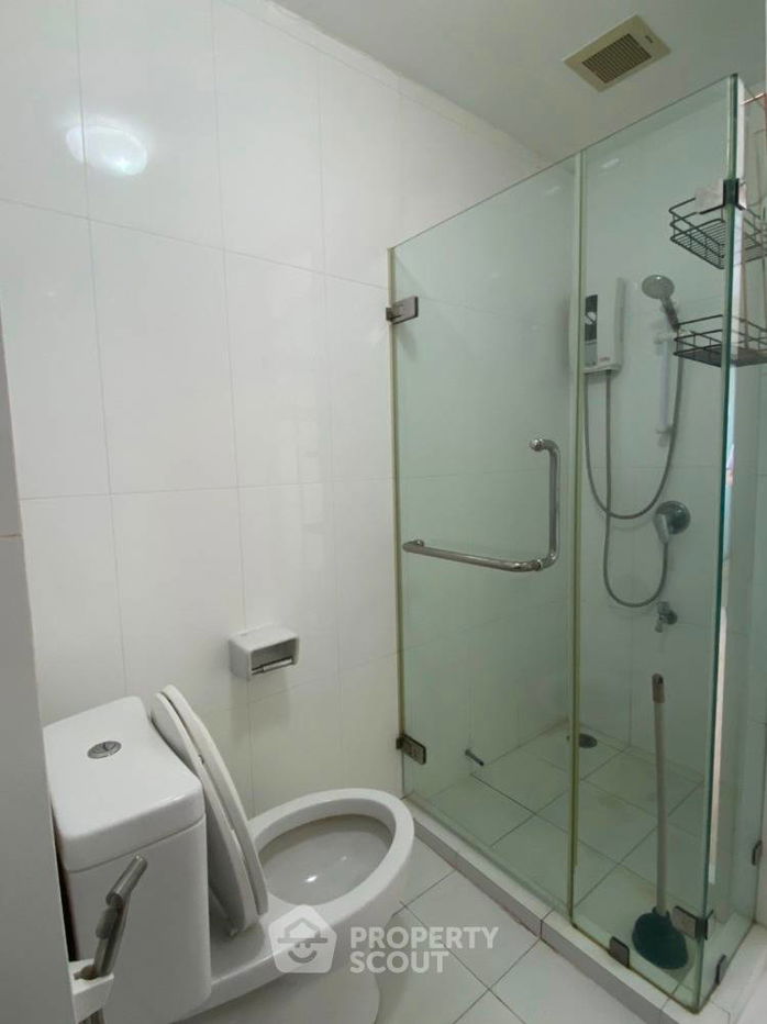 picture 1-BR Condo at The Parkland Srinakarin in Samrong Nuea (ID 748123) - 7/16