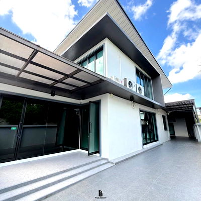 ขายโฮมออฟฟิศ : โฮมออฟฟิศ บ้านหรู 📌บ้านพรุ ขาย 5.9 ล้าน (ใช้แผงโซลาร์เซลล์ ประหยัดไฟได้อีก) .