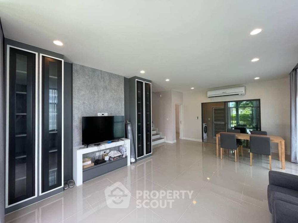 รูป บ้าน 4-ห้องนอน ใน ประเวศ (ID 1923261) - รูปที่ 4/9