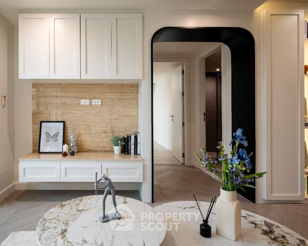 picture 3-BR Condo at Le Nice Ekkamai Condominium near BTS Ekkamai (ID 2213821) - 4/13