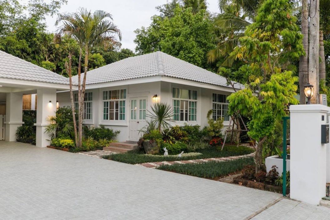picture 🏡✨ Modern 2-Story Pool Villa + Separate Studio House in Ton Pao, San Kamphaeng, Chiang Mai - 3/17
