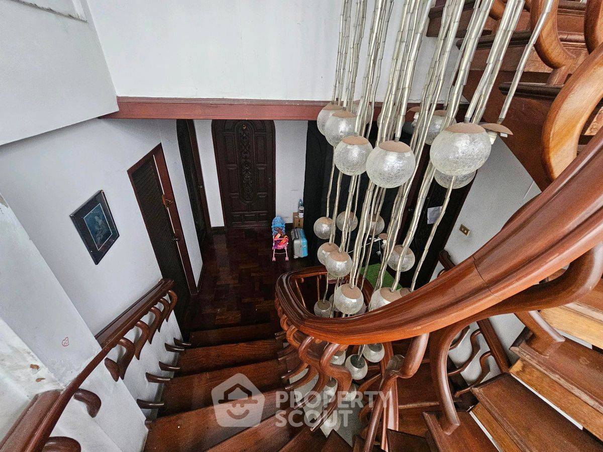 รูป ที่ดินสำหรับปล่อยเช่า 1,684 ตารางเมตร แถว ใน สามเสนนอก (ID 2214889) - รูปที่ 10/16