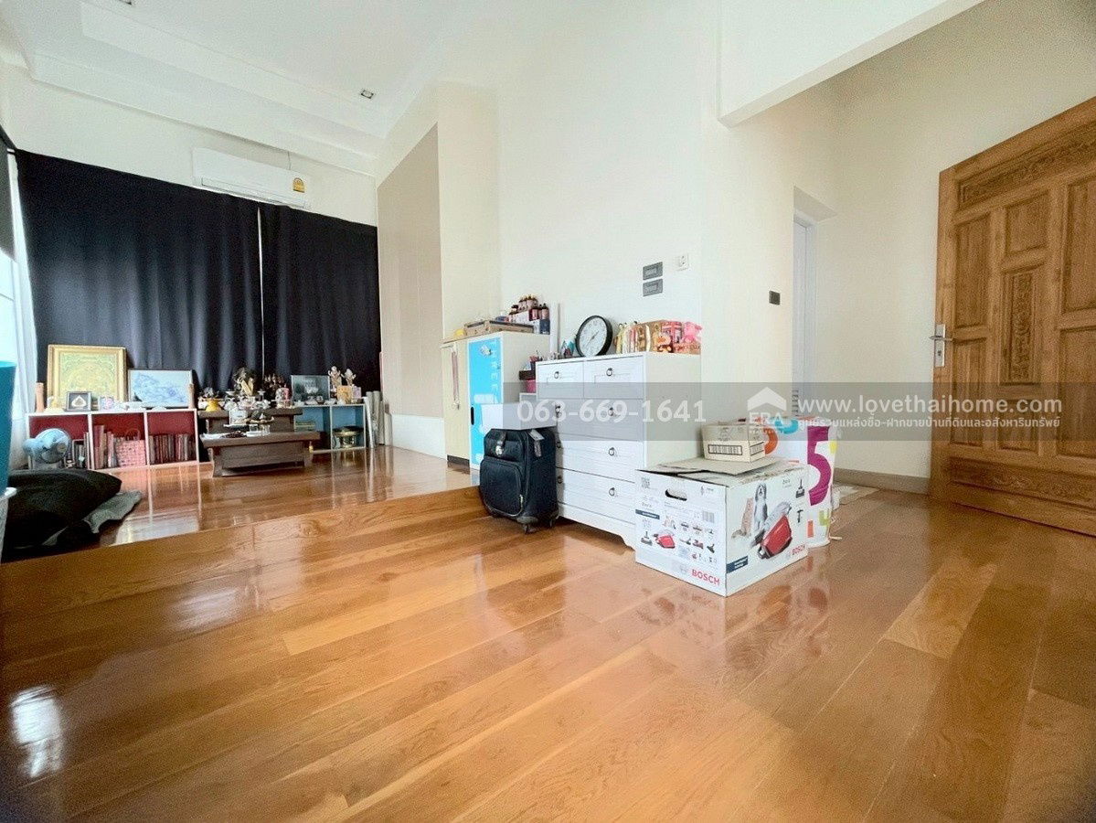 รูป ขายด่วนบ้านเดี่ยวหรู ซอยรัชดา-รามอินทรา 3 พื้นที่ 100 ตรว. จัดเต็มทุกฟังก์ชัน ใกล้เมืองแต่สงบ ทำเลทองที่ไม่ควรพลาด 5 นาทีถึงโทลล์เวย์ - รูปที่ 17/30