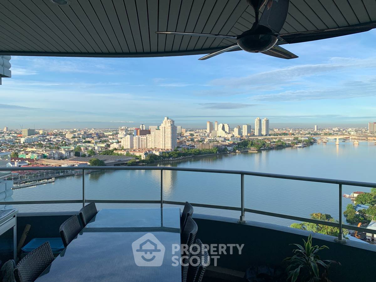 picture 4-BR Condo at Watermark Chaophraya near BTS Krung Thon Buri (ID 2098470) - 9/12