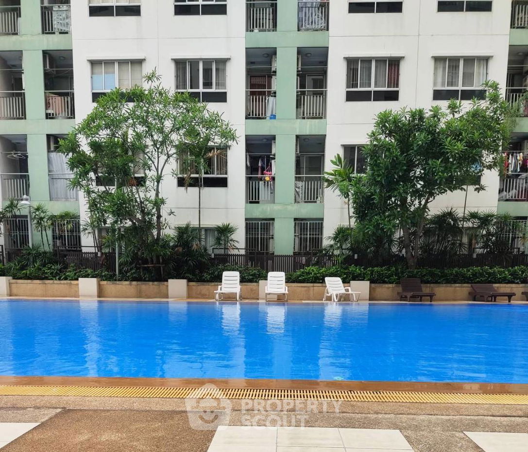 picture 1-BR Condo at Lumpini Ville Ram-intra-Laksi in Anusawari (ID 2213964) - 5/5
