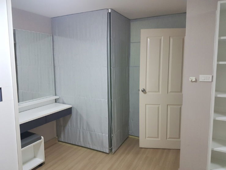 รูป ให้เช่าด่วน Zoom Condo 49 ราคา 15,000 บาท ห้องนอน 1 Dulex ขนาด 50 ตร.ม. ชั้น 5 วิวโครงการด้านหน้า  - รูปที่ 10/14