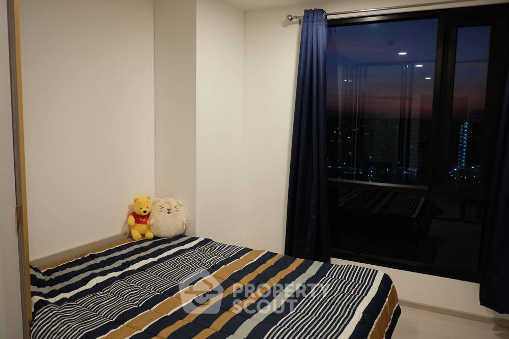 picture 1-BR Condo at Knightsbridge Phaholyothin Interchange in Anusawari (ID 307513) - 8/13