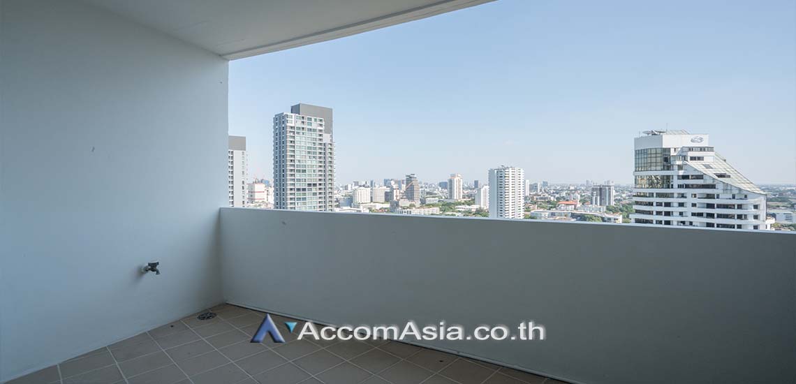 picture 🔼🔽 AccomA 📩 Pet friendly 3 BR Condominium @Fifty Fifth Tower (13001274) - 10/11
