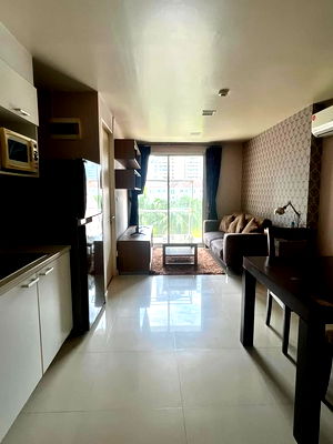 Condos for rent Soi Ekamai (Sukhumvit 63) : Code: KJ7711  for rent The Clover Thonglor // Line ID: @kjcondo (with @) //