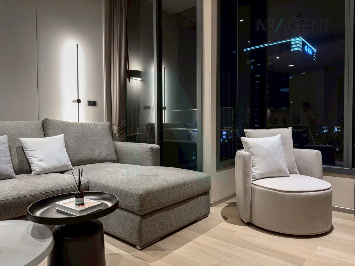 picture For Rent Condo THE ESSE ASOKE Building 1, Floor 28,1 bed room, Room size 45 sqm - 2/8