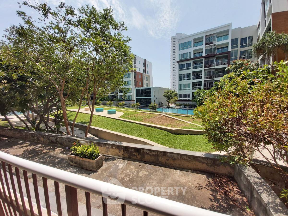 picture 1-BR Condo at The Seacraze Condominium Hua Hin close to Khao Takiab beach (ID 1459163) - 11/12