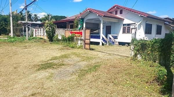 รูป ขายบ้านเดี่ยวชั้นเดียว มีโกดัง ทำเลติดถนนใหญ่ ห่างตัวเมืองเพชรบูรณ์ 2.5 กม. หมู่บ้าน บ้านไร่ ต.สะเดียง อ.เพชรบูรณ์ 67000 - รูปที่ 1/10