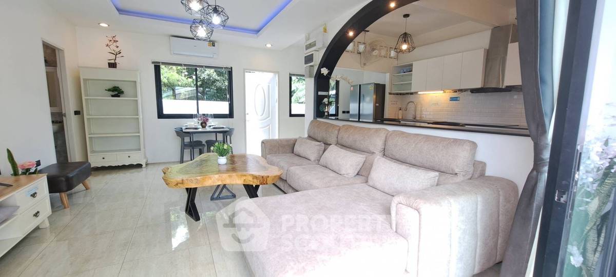 รูป วิลล่า 6-ห้องนอน ใกล้ เมืองพัทยา (ID 2215246) - รูปที่ 3/22