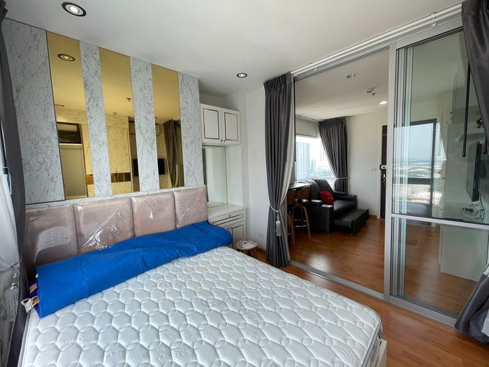 รูป 💦 ให้เช่า 1Br/30 ตร.ม เพียง 11,000 บาทเท่านั้น คอนโด The President สาทร-ราชพฤกษ์ 3 ห้องพร้อมเฟอร์บิ้วอินและเครื่องใช้ไฟฟ้าครบ // 087-556-4977 อ้น💦 - รูปที่ 4/12