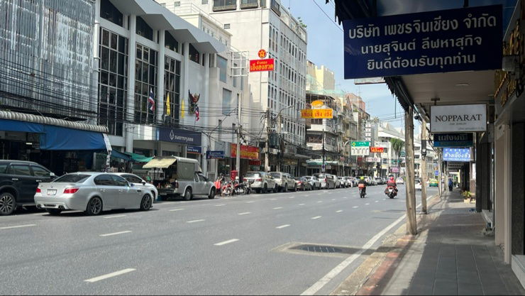 รูป ให้เช่าตึกแถว 3 ชั้น ถนนพาหุรัด วังบูรพา ดิโอสยาม - รูปที่ 4/5