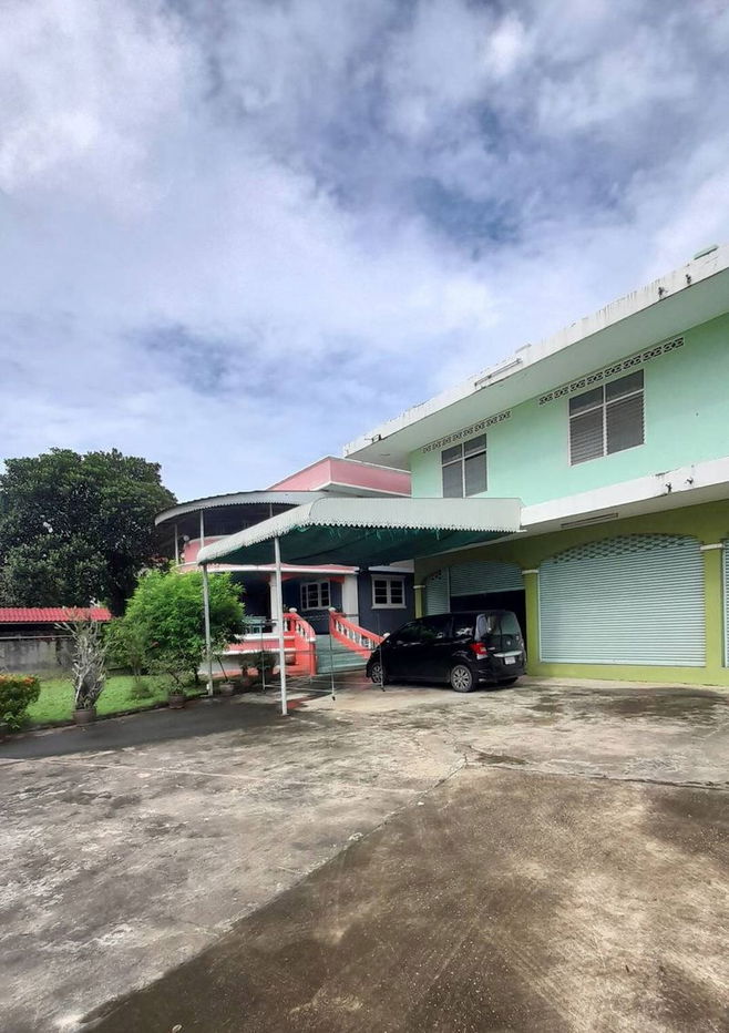 picture For Sale Land with single house, warehouse and office Unit 24, 26 - 3/20