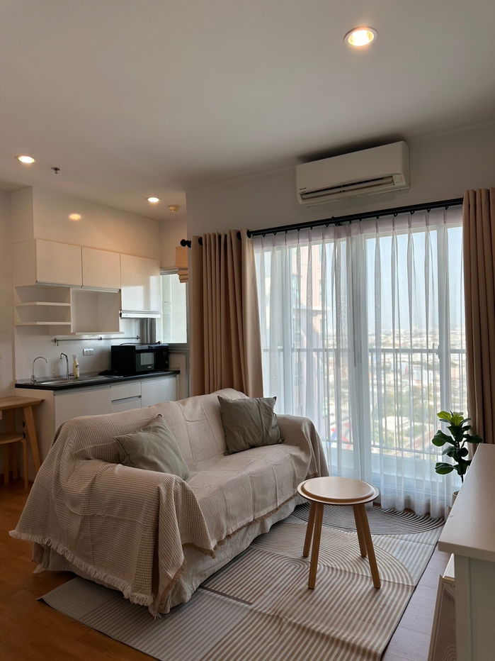 picture The Parkland Phetkasem for Rent - 1/13
