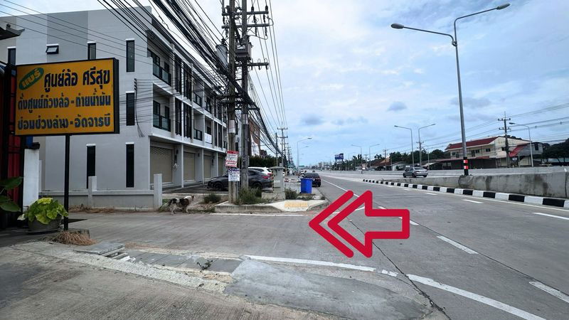 รูป รีบขาย ขายด่วน ที่ดิน ใกล้ทะเล สัตหีบ ราคาล้านต้น ที่ดินขนาด 100 ตร.ว - รูปที่ 4/7