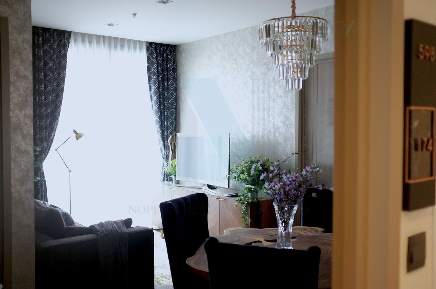 picture For Rent Condo THE LINE RATCHATHEWI Building 1, Floor 27,2 bed room, Room size 56.00 sqm - 1/8