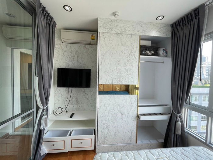 รูป 💦 ให้เช่า 1Br/30 ตร.ม เพียง 11,000 บาทเท่านั้น คอนโด The President สาทร-ราชพฤกษ์ 3 ห้องพร้อมเฟอร์บิ้วอินและเครื่องใช้ไฟฟ้าครบ // 087-556-4977 อ้น💦 - รูปที่ 5/12