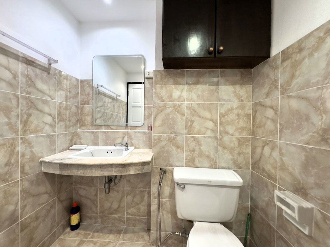 picture 1 Bedroom Condominium @ Majestic Jomtien - 11/19