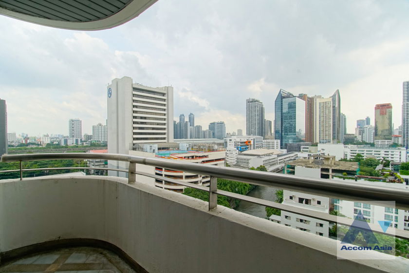 รูป 🔼🔽 AccomA 📩 Spacious corner condominium with parquet floors and city views (2030601) - รูปที่ 16/20