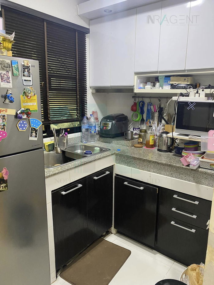 picture 🔺 For Sell Town house BAAN KLANG MUANG NGAMWONGWAN 3-story 3 bedroom 3 bathroom - 2/8