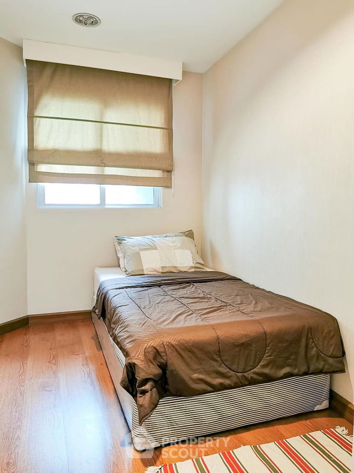 picture 3-BR Condo at Belle Grand Rama 9 near MRT Phra Ram 9 (ID 1550593) - 9/16