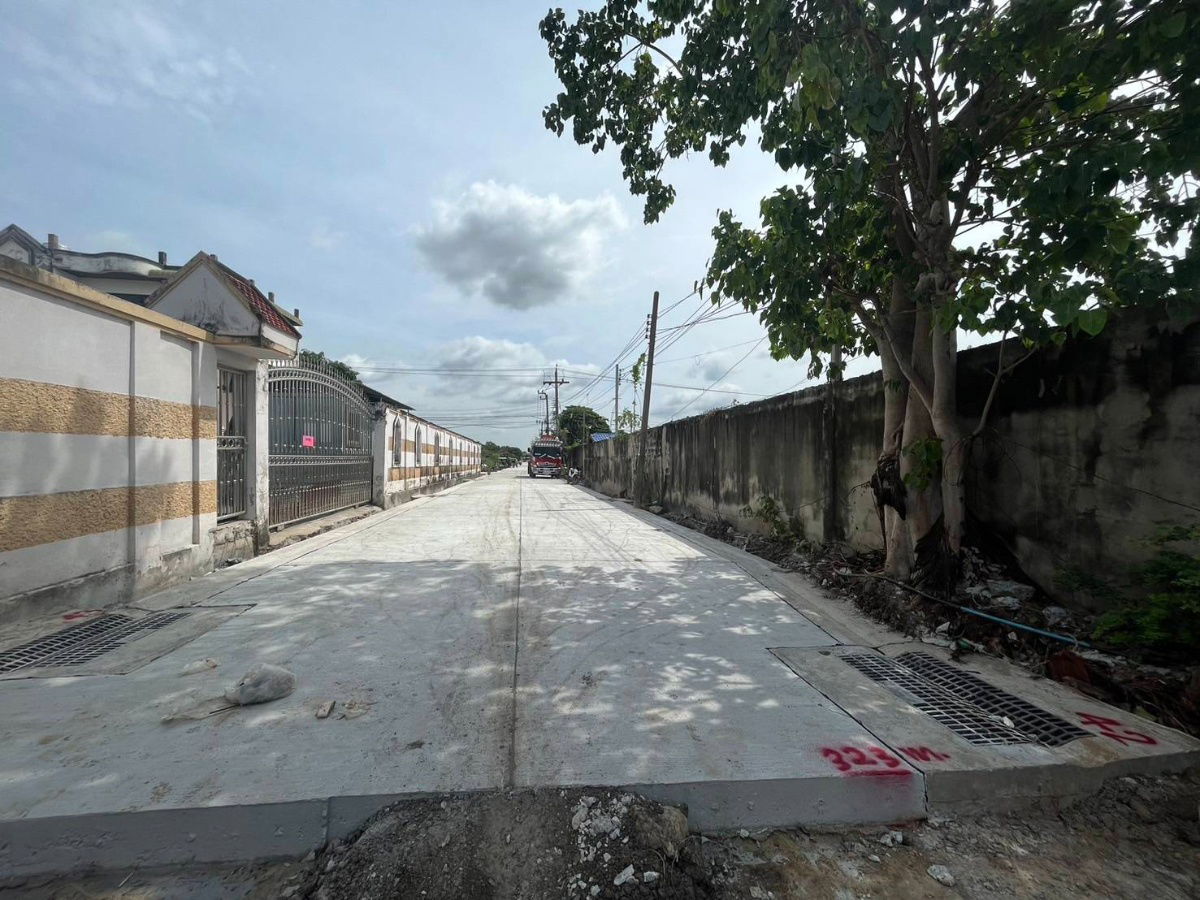 picture Land for sale, already filled Soi Romklow19 Ladkrabang Line ID 0619636888 - 4/6
