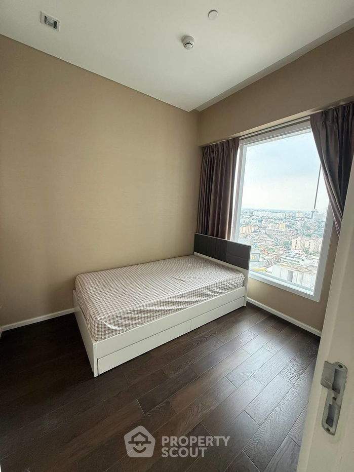 picture 2-BR Condo at The Saint Residences near MRT Phahon Yothin (ID 2144045) - 5/5