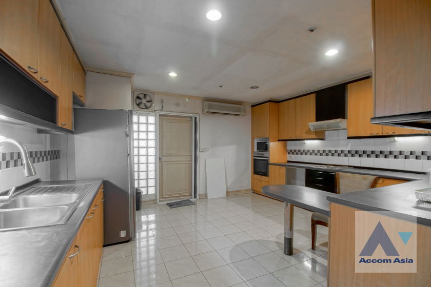รูป 🔼🔽 AccomA 📩 Spacious corner condominium with parquet floors and city views (2030601) - รูปที่ 3/20