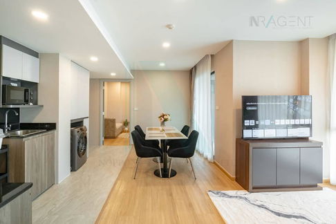 🔺 For Sell Condo LLOYD SOONVIJAI-THONGLOR Building 1, Floor 8,2 bed room, Room size 62 sqm