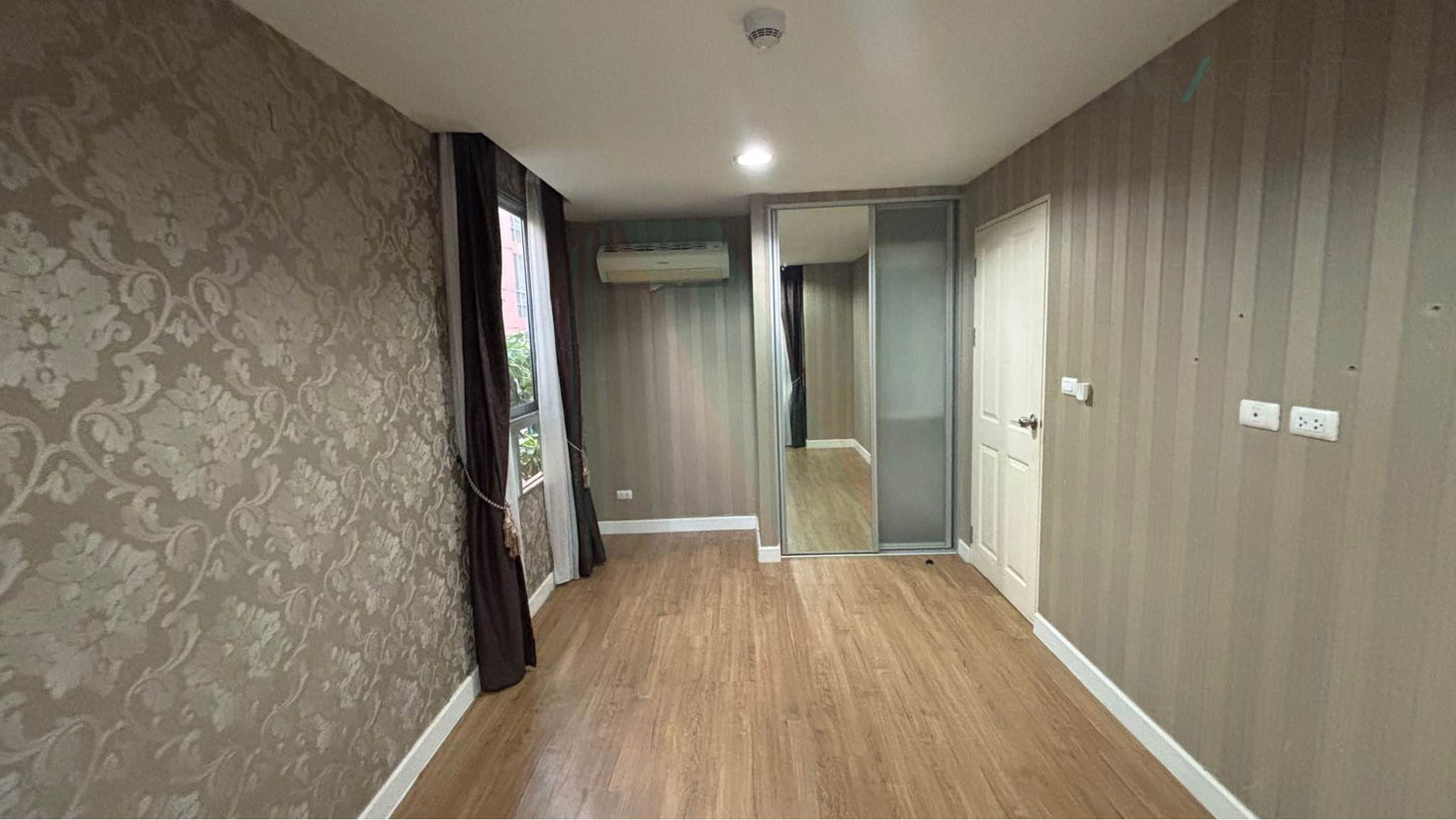 รูป 🚩 ขายคอนโด เดอะ คริส เอ็กซ์ตร้า 6 อาคาร 1 ชั้น 3 2 ห้องนอน ขนาด 41 ตรม ใกล้ ใกล้ Glasshouse รัชดาภิเษก - รูปที่ 8/8