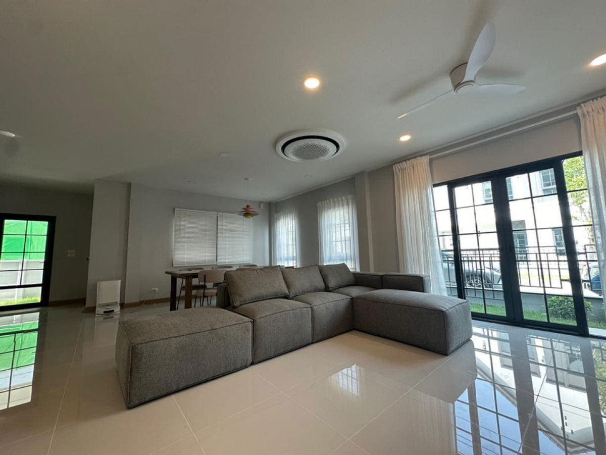 รูป P0080 ปล่อยเช่าสุดคุ้ม! Centro Bangna บ้านเดี่ยวสไตล์หรู แบบบ้าน Francis - รูปที่ 2/15