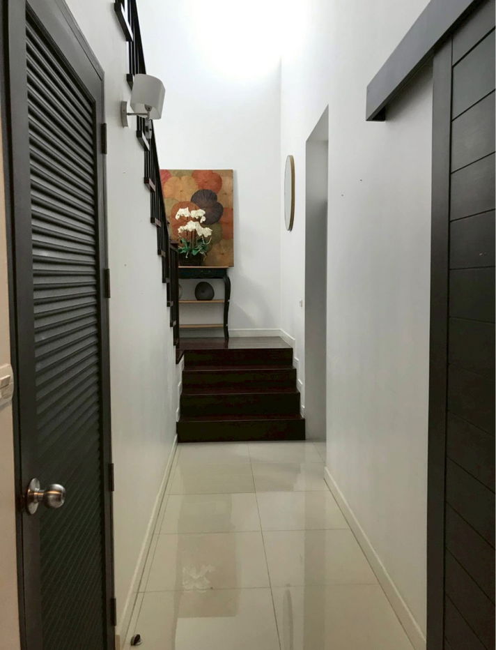 รูป P0074 ขายบ้านเดี่ยวพร้อมสระว่ายน้ำ หมู่บ้านธารารมณ์ รามคำแหง 9 - รูปที่ 12/13