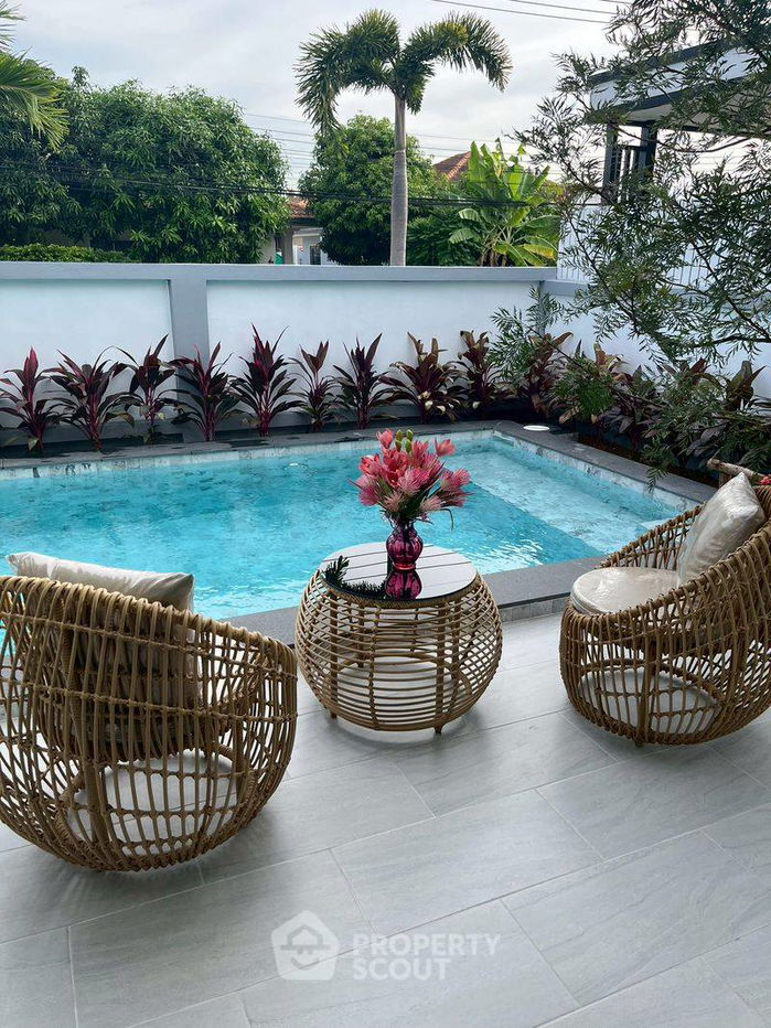 รูป วิลล่า 4-ห้องนอน ใกล้ พัทยาตะวันออก (ID 2211719) - รูปที่ 14/16